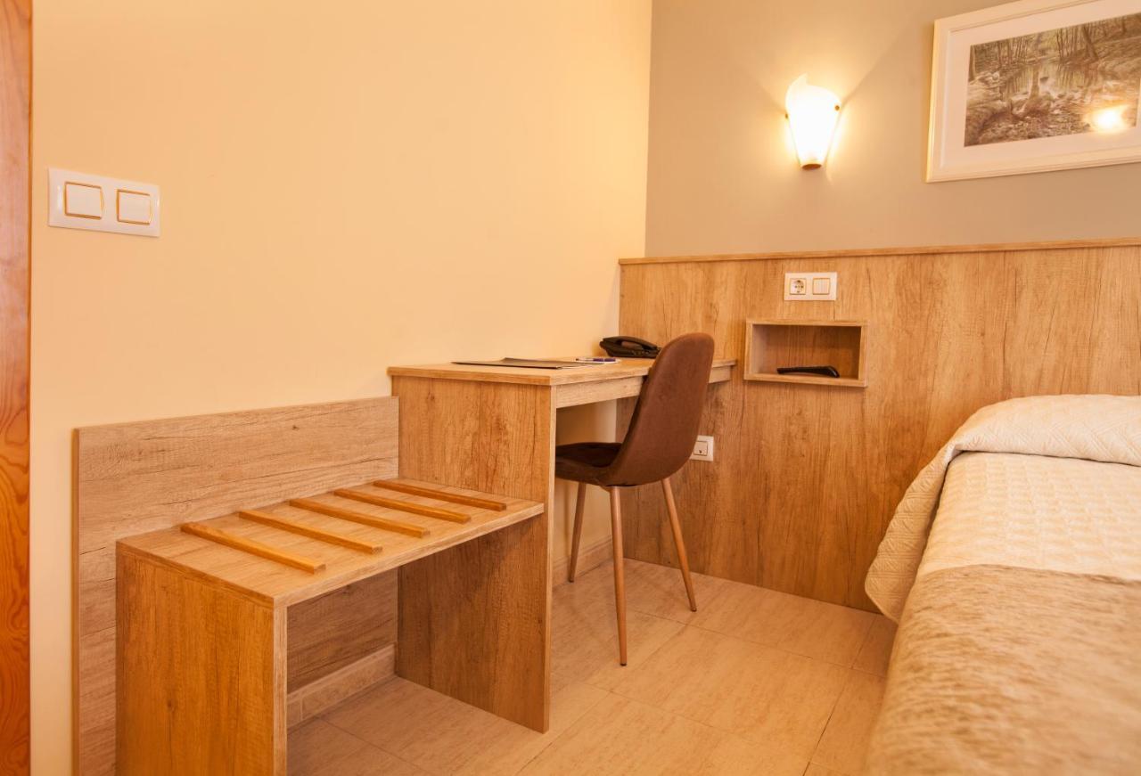 Hotel El Refugio 3 Estrellas Cóbreces Eksteriør billede