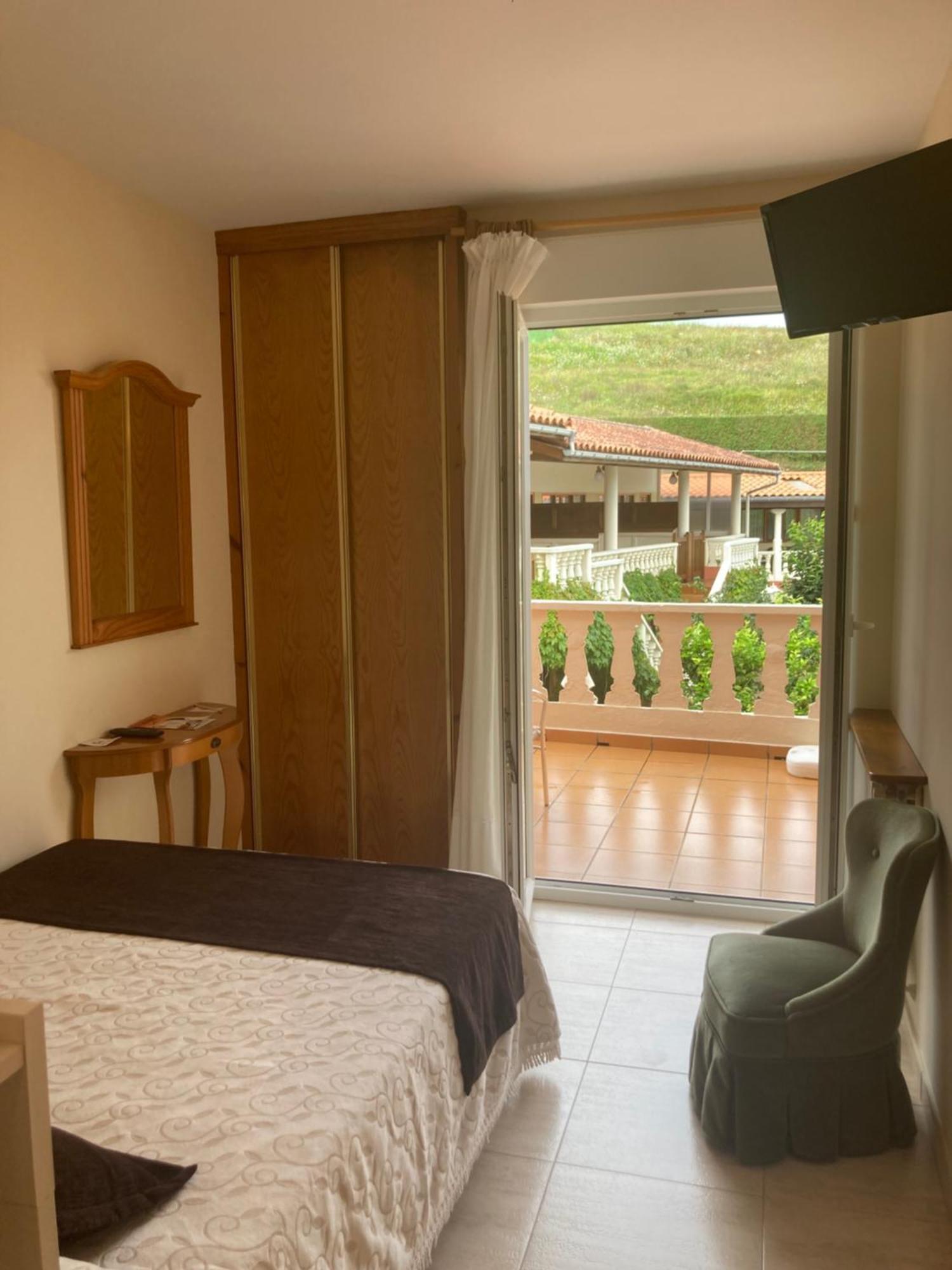 Hotel El Refugio 3 Estrellas Cóbreces Eksteriør billede