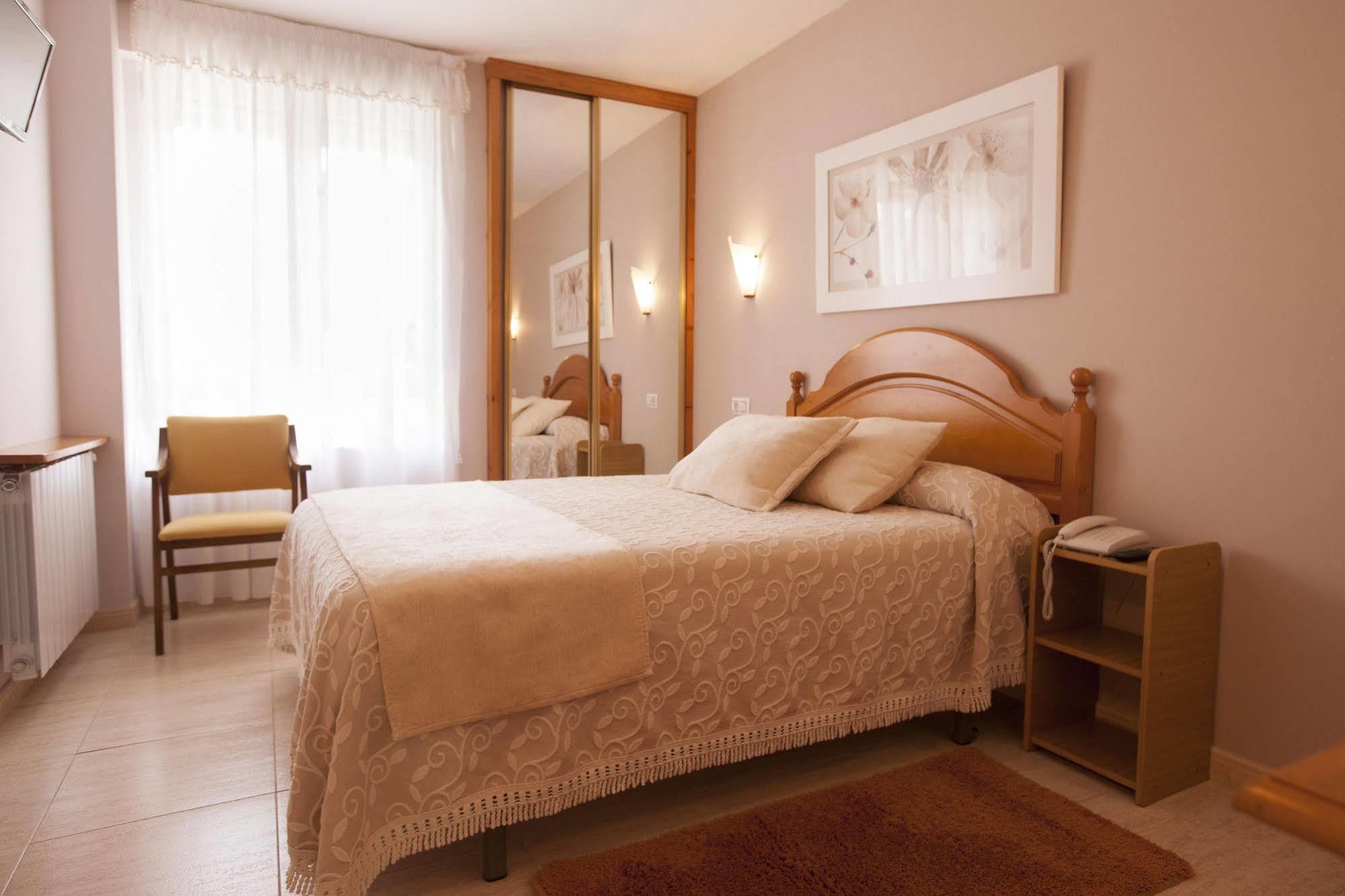 Hotel El Refugio 3 Estrellas Cóbreces Eksteriør billede