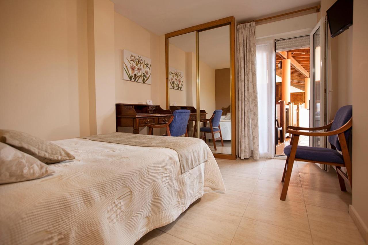 Hotel El Refugio 3 Estrellas Cóbreces Eksteriør billede